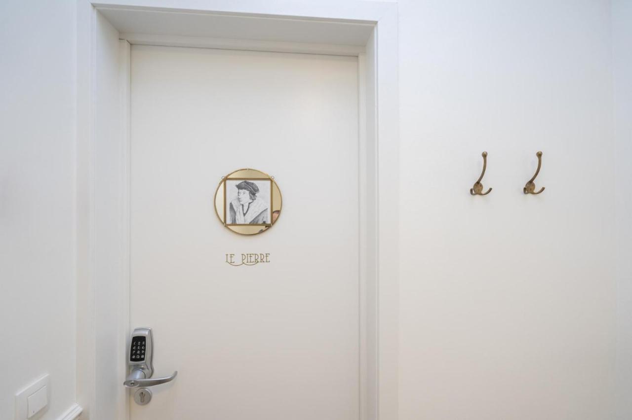 Shway Le Pierre Apartment Antwerp Exterior photo