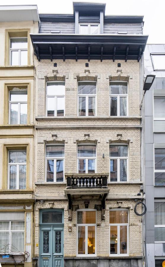 Shway Le Pierre Apartment Antwerp Exterior photo